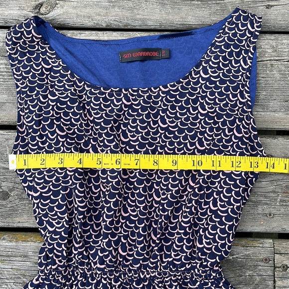 Patterned SM Wardrobe Dress With Pockets - Picture 6 of 10